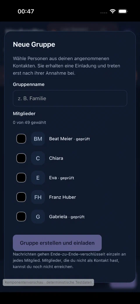 Creazione di un gruppo HeyAppPro nel simulatore iOS con nome del gruppo e selezione di contatti di esempio